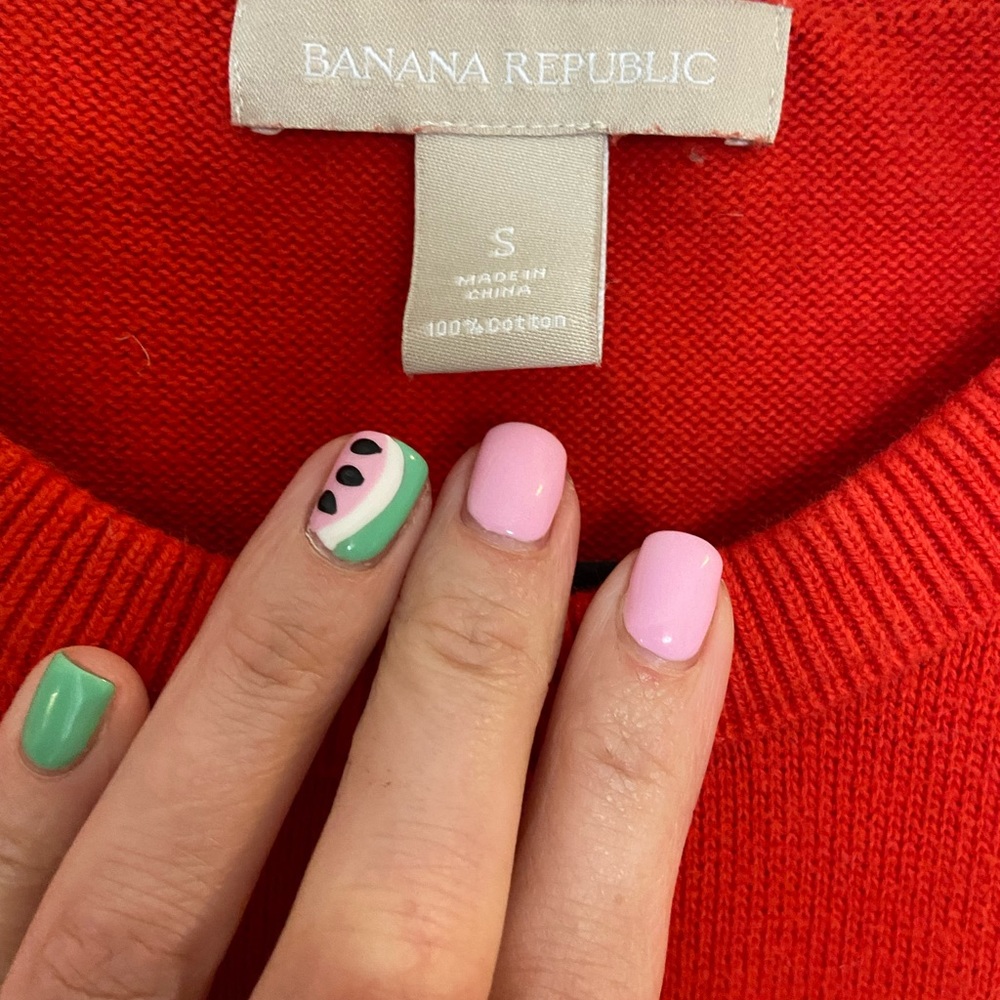 Nautical banana republic reed sweater. Perfect with white pants for summer!